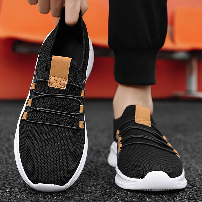 Stickade sneakers
