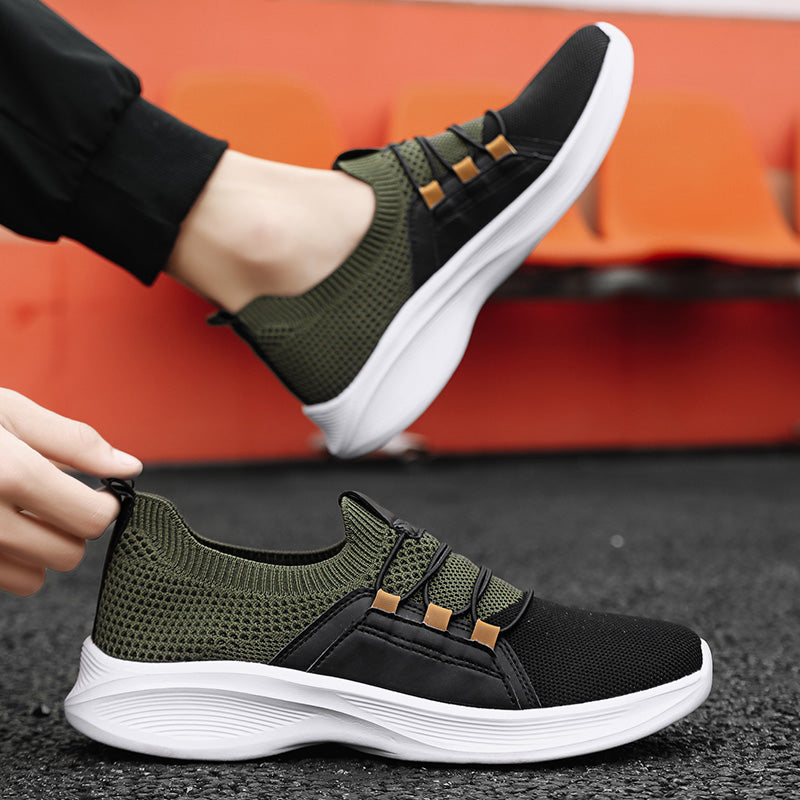 Stickade sneakers