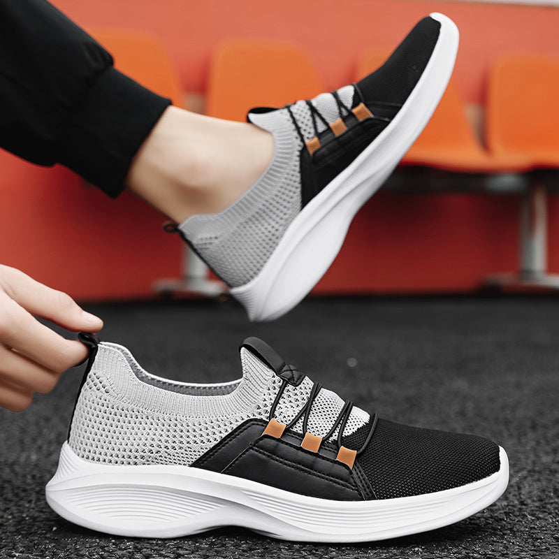 Stickade sneakers