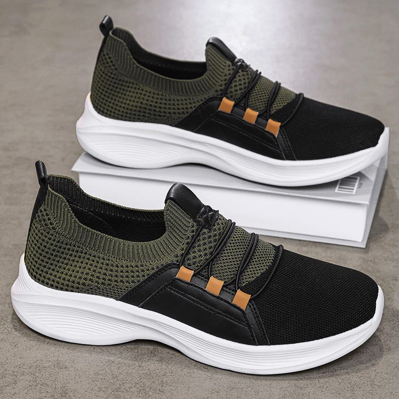 Stickade sneakers